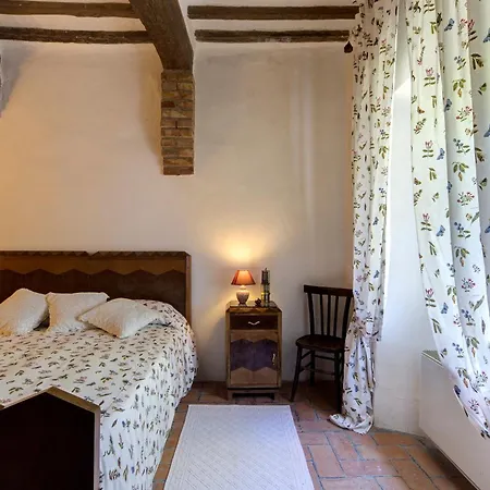 Blissful Retreat - 3br Countryhouse Ferienhaus Fabriano